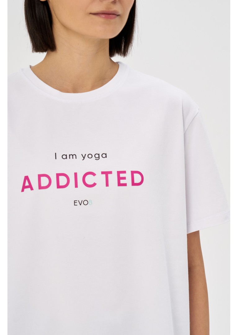 Футболка oversize  "Addicted" белый